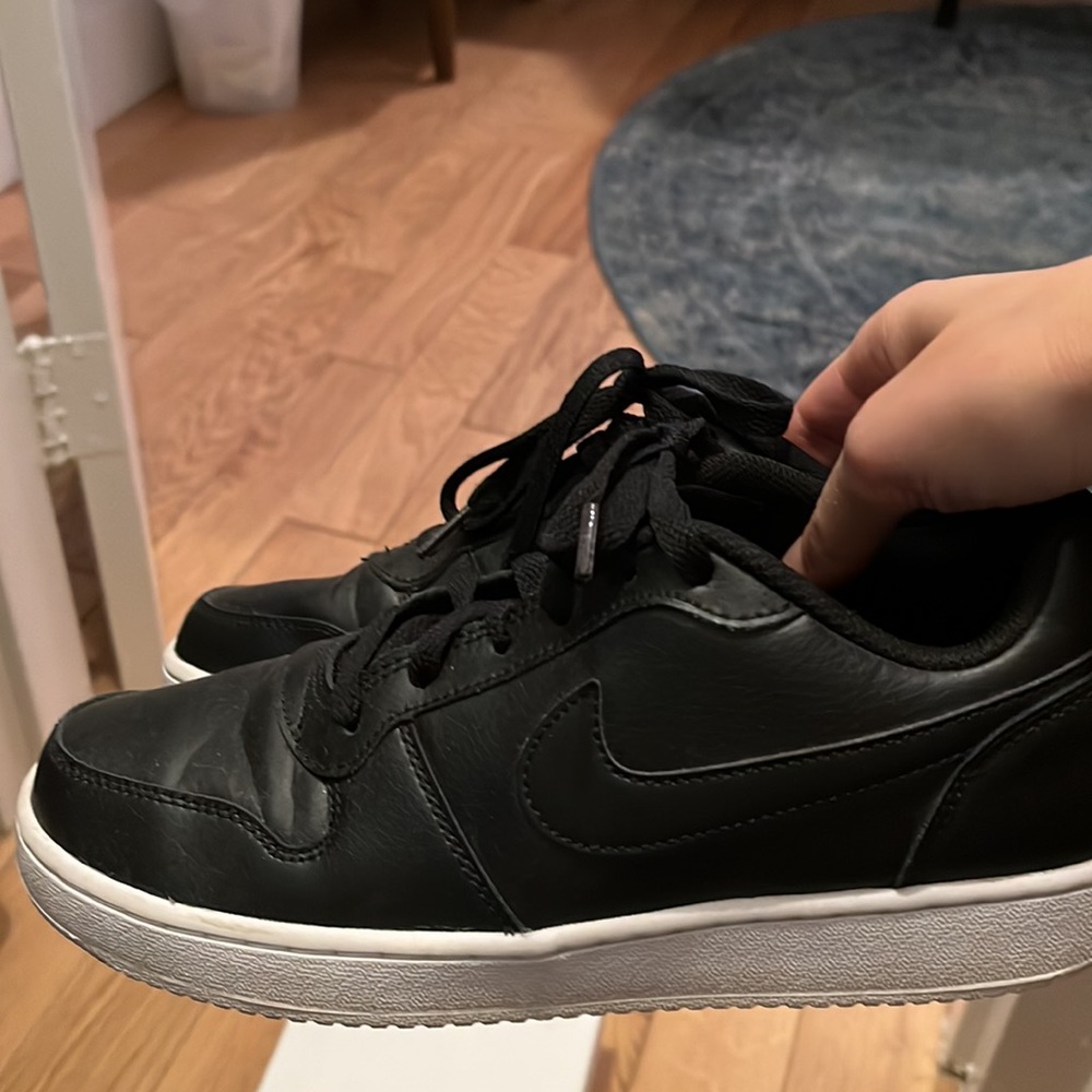 Nike Sneakers - Picture 2 of 6